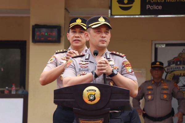 AKBP Wikha Ardilestanto Resmi Jabat Kapolres Kepulauan Seribu, Bakal Perkuat Sinergi AKBP Wikha Ardilestanto Resmi Jabat Kapolres Kepulauan Seribu, Bakal Perkuat Sinergi