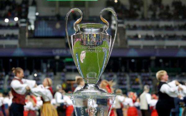 Anthem Liga Champions Diubah, Fans Kompak Protes: Kembalikan Versi Lama! Anthem Liga Champions Diubah, Fans Kompak Protes: Kembalikan Versi Lama!