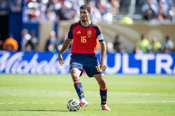 Real Madrid Terbelah soal Rodri, Florentino Perez Menolak tapi Direksi Bergerak Real Madrid Terbelah soal Rodri, Florentino Perez Menolak tapi Direksi Bergerak