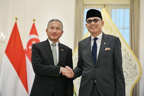 Indonesia dan Singapura Bakal Bentuk Satgas untuk Kejar Perusahaan Penyebab Karhutla Indonesia dan Singapura Bakal Bentuk Satgas untuk Kejar Perusahaan Penyebab Karhutla