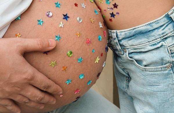 Mantan Istri Young Lex Unggah Foto Maternity, Netizen: Tiba-Tiba Cerai, Tiba-Tiba Hamil Mantan Istri Young Lex Unggah Foto Maternity, Netizen: Tiba-Tiba Cerai, Tiba-Tiba Hamil