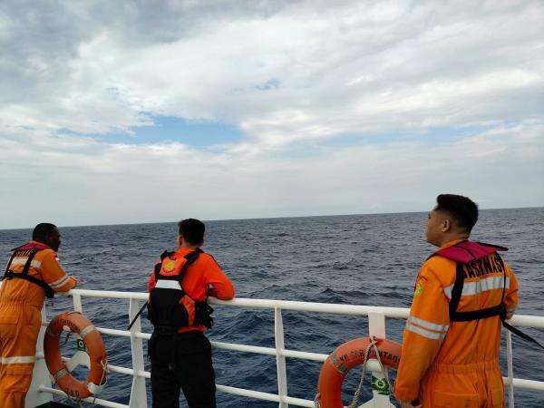 Dua Korban KM Nurul Salsa Ditemukan Selamat, Terdampar di Pulau Balaloho Dua Korban KM Nurul Salsa Ditemukan Selamat, Terdampar di Pulau Balaloho