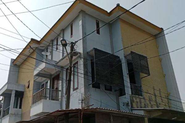 Utang Rp600 Juta, Rumah Mewah Rp2,2 Miliar Dieksekusi PN Surabaya hingga Disegel Utang Rp600 Juta, Rumah Mewah Rp2,2 Miliar Dieksekusi PN Surabaya hingga Disegel