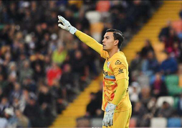 Emil Audero Jadi Incaran Mantan Klub, tapi Terbentur Gaji Emil Audero Jadi Incaran Mantan Klub, tapi Terbentur Gaji