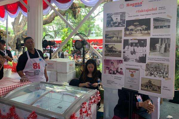 Pesta Rakyat di Istana, Es Krim Legendaris Ragusa Langsung Habis Diserbu Warga Pesta Rakyat di Istana, Es Krim Legendaris Ragusa Langsung Habis Diserbu Warga
