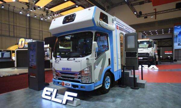 Unik, Isuzu ELF NLR Disulap Jadi Campervan di GIIAS 2026 Unik, Isuzu ELF NLR Disulap Jadi Campervan di GIIAS 2026