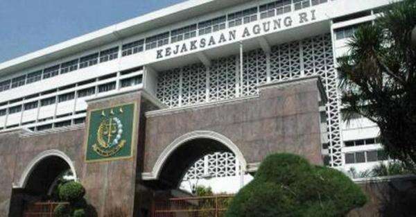 Kejagung Periksa Enam Saksi Terkait Kasus Dugaan TPPU Febrie Adriansyah Kejagung Periksa Enam Saksi Terkait Kasus Dugaan TPPU Febrie Adriansyah