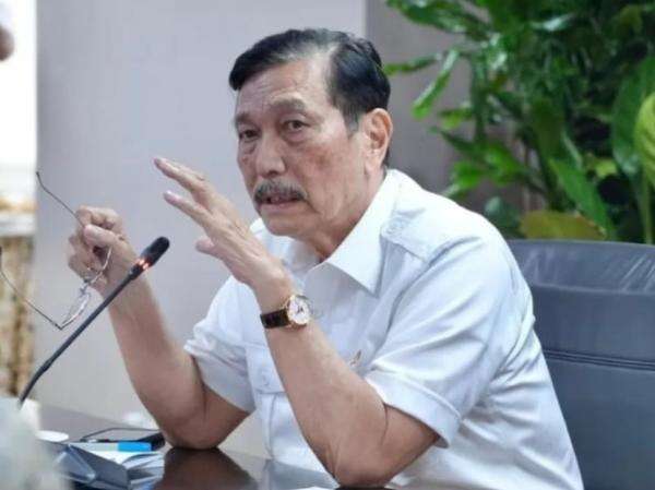 Digitalisasi Bansos Diluncurkan Oktober, Luhut: Hemat Anggaran Rp1.200 Triliun Digitalisasi Bansos Diluncurkan Oktober, Luhut: Hemat Anggaran Rp1.200 Triliun