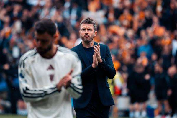 Michael Carrick Tidak Panik Manchester United Dipermalukan Hull City 0-2 di Matchday 1 Liga Inggris 2026-2027 Michael Carrick Tidak Panik Manchester United Dipermalukan Hull City 0-2 di Matchday 1 Liga Inggris 2026-2027