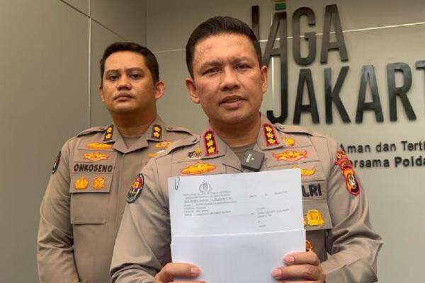 Polda Metro Tepis Blokir Rekening Botok Pati, Sebut Hanya Penundaan Transaksi Polda Metro Tepis Blokir Rekening Botok Pati, Sebut Hanya Penundaan Transaksi