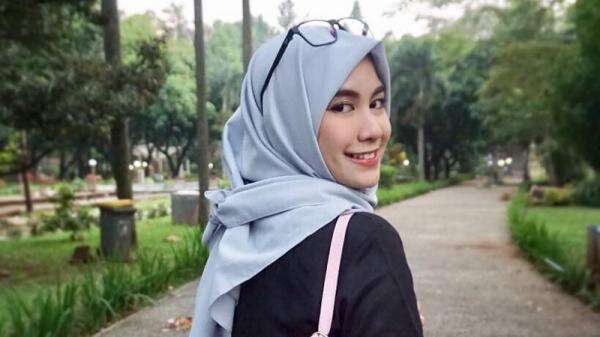 Anisa Rahma Tetap Berprasangka Baik Usai Rumah Kebakaran: Hadiah Apa yang Allah Bakal Siapkan? Anisa Rahma Tetap Berprasangka Baik Usai Rumah Kebakaran: Hadiah Apa yang Allah Bakal Siapkan?
