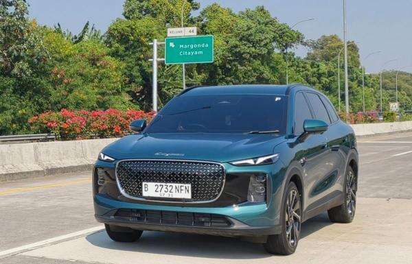 Menjajal Mobil SUV Plug-in Hybrid Lepas L8, Begini Performa dan Efisiensinya Menjajal Mobil SUV Plug-in Hybrid Lepas L8, Begini Performa dan Efisiensinya
