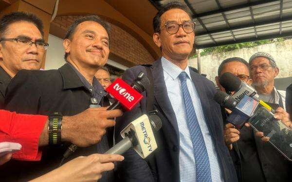 Dengarkan Keterangan Ahli Polda Metro Jaya, Roy Suryo Optimistis Praperadilannya Dikabulkan Dengarkan Keterangan Ahli Polda Metro Jaya, Roy Suryo Optimistis Praperadilannya Dikabulkan