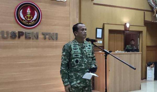 2 Prajurit TNI Dapat Kenaikan Pangkat Luar Biasa usai Turunkan Bendera Bulan Bintang 2 Prajurit TNI Dapat Kenaikan Pangkat Luar Biasa usai Turunkan Bendera Bulan Bintang