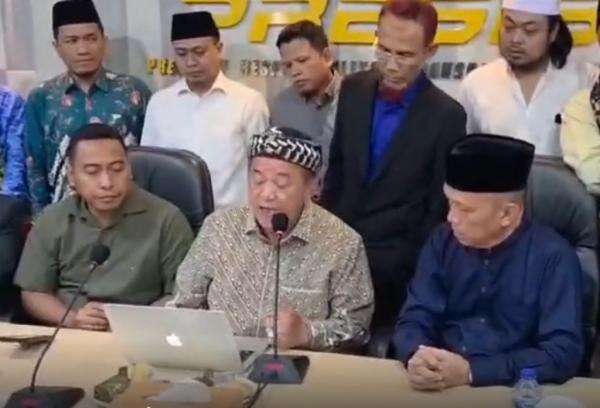 Abah Setu Minta Maaf usai Hina Nabi Muhammad, FUI Bekasi Harap Proses Hukum Abah Setu Minta Maaf usai Hina Nabi Muhammad, FUI Bekasi Harap Proses Hukum