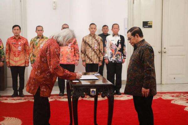 Pramono Kukuhkan Anggota Akademi Jakarta, Ingin TIM Jadi Wajah Seni Budaya Ibu Kota Pramono Kukuhkan Anggota Akademi Jakarta, Ingin TIM Jadi Wajah Seni Budaya Ibu Kota