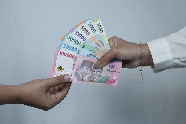 BI Pastikan Uang Rupiah Cetakan 2026 Bertanda Tangan Purbaya Tetap Sah Jadi Alat Pembayaran BI Pastikan Uang Rupiah Cetakan 2026 Bertanda Tangan Purbaya Tetap Sah Jadi Alat Pembayaran