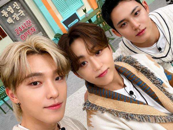 PLEDIS Umumkan Jadwal Wamil Mingyu, Seungkwan, dan Dino SEVENTEEN PLEDIS Umumkan Jadwal Wamil Mingyu, Seungkwan, dan Dino SEVENTEEN