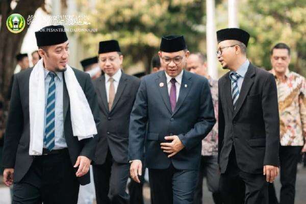 Wisuda 213 Lulusan, UDN Teguhkan Pendidikan Tinggi Berbasis Tradisi Ponpes Gontor Wisuda 213 Lulusan, UDN Teguhkan Pendidikan Tinggi Berbasis Tradisi Ponpes Gontor