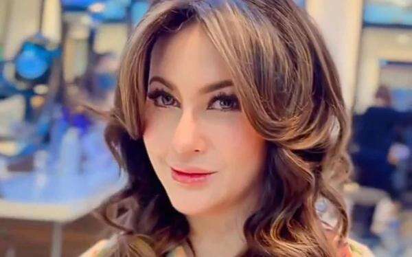 Mantan Asisten Tantang Diana Pungky Buktikan Laporan Dugaan Penggelapan dan TPPU Mantan Asisten Tantang Diana Pungky Buktikan Laporan Dugaan Penggelapan dan TPPU