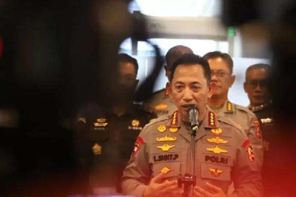9 Brigjen Pol Dimutasi Kapolri ke Bareskrim, Ini Daftar Nama-namanya 9 Brigjen Pol Dimutasi Kapolri ke Bareskrim, Ini Daftar Nama-namanya