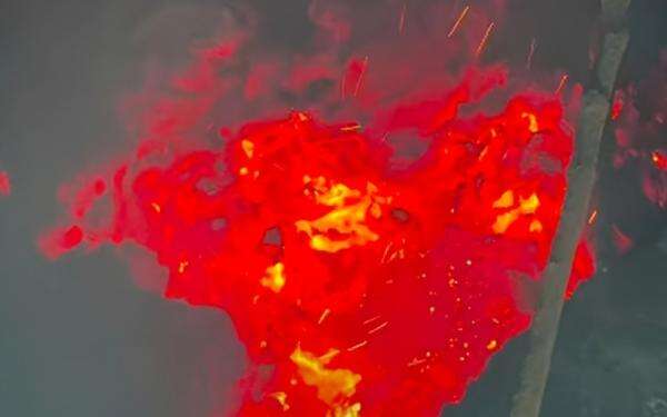 Muncul Lubang Api Bawah Tanah di Karhutla, Begini Penjelasan BNPB Muncul Lubang Api Bawah Tanah di Karhutla, Begini Penjelasan BNPB