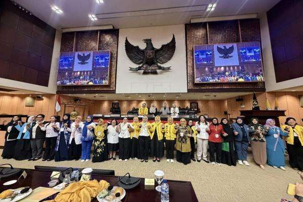 Dorong Kualitas Keterwakilan Perempuan 30, Partai Perindo Siap Bersinergi Lahirkan Kebijakan yang Inklusif Dorong Kualitas Keterwakilan Perempuan 30, Partai Perindo Siap Bersinergi Lahirkan Kebijakan yang Inklusif