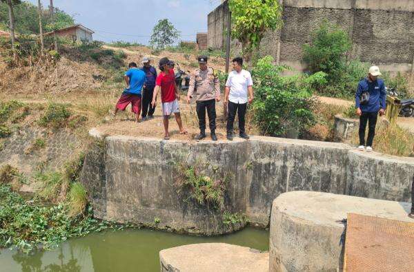 Tragis! Tiga Pelajar SD Ditemukan Tewas di Bendungan Pringsewu Tragis! Tiga Pelajar SD Ditemukan Tewas di Bendungan Pringsewu