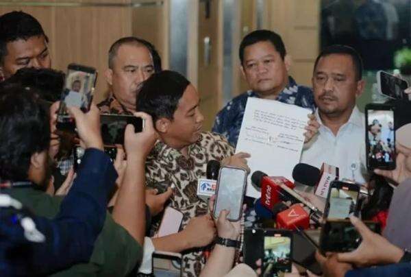 Usai Ramai Amplop dari Bupati Kuansing, Menhut Lapor Penolakan Gratifikasi ke KPK Usai Ramai Amplop dari Bupati Kuansing, Menhut Lapor Penolakan Gratifikasi ke KPK
