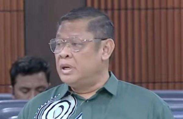 Anggota DPR Malaysia Pidato Pakai Bahasa Jawa, Singgung Kiriman Kabut Asap dari Indonesia Anggota DPR Malaysia Pidato Pakai Bahasa Jawa, Singgung Kiriman Kabut Asap dari Indonesia