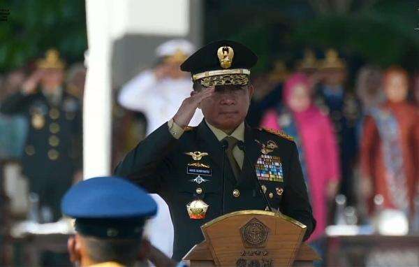 Tantangan Tugas Makin Kompleks, Panglima TNI Minta Perwira Muda Kuasai Teknologi Tantangan Tugas Makin Kompleks, Panglima TNI Minta Perwira Muda Kuasai Teknologi