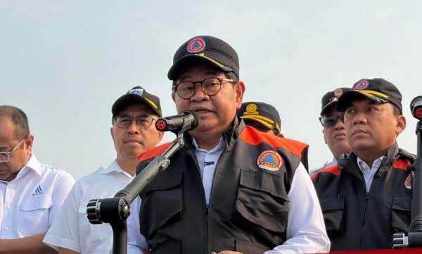Permintaan Masker Meningkat Imbas Erupsi Anak Krakatau, Pramono Minta Pedagang Tak Permainkan Harga Permintaan Masker Meningkat Imbas Erupsi Anak Krakatau, Pramono Minta Pedagang Tak Permainkan Harga