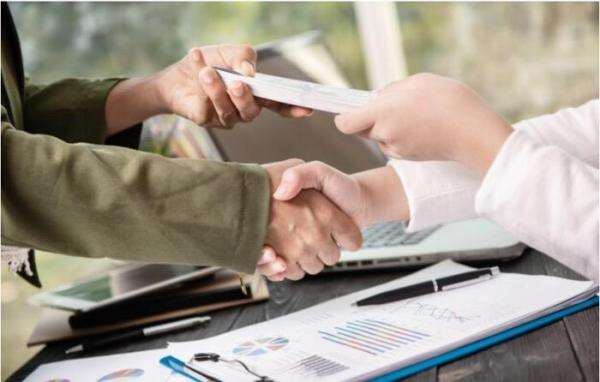 Dikejar Debt Collector Harus Bagaimana? Cara Cerdas Hadapi Penagihan Tanpa Panik Dikejar Debt Collector Harus Bagaimana? Cara Cerdas Hadapi Penagihan Tanpa Panik