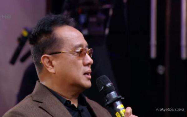 Pakar Hukum Pertanyakan Pasal 32 UU ITE yang Menjerat Roy Suryo Cs Pakar Hukum Pertanyakan Pasal 32 UU ITE yang Menjerat Roy Suryo Cs