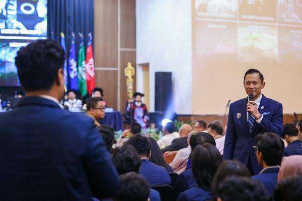 Tinjau Infrastruktur Air Baku, Menko AHY: Tak Boleh Ada Masyarakat Kesulitan Air Bersih Tinjau Infrastruktur Air Baku, Menko AHY: Tak Boleh Ada Masyarakat Kesulitan Air Bersih