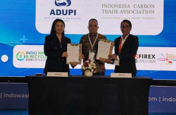 ADUPI, IDCTA dan ESGIN Kolaborasi Digitalisasi Industri Daur Ulang Plastik ADUPI, IDCTA dan ESGIN Kolaborasi Digitalisasi Industri Daur Ulang Plastik