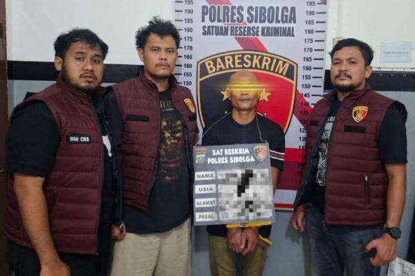 Warga Sibolga Tewas Ditusuk di Leher, Polisi Gerak Cepat Tangkap Pelaku dalam 6 Jam Warga Sibolga Tewas Ditusuk di Leher, Polisi Gerak Cepat Tangkap Pelaku dalam 6 Jam