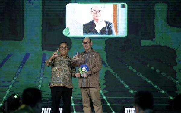 Dr. Rio Christiawan Dorong Edukasi ESG Lintas Generasi, dari Cerita Anak hingga Film Animasi Dr. Rio Christiawan Dorong Edukasi ESG Lintas Generasi, dari Cerita Anak hingga Film Animasi