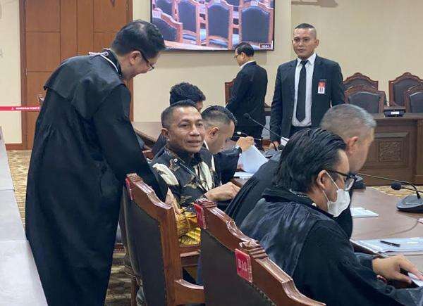 Dharma Pongrekun Revisi 85 Persen Subtansi Gugatan UU Kesehatan Dharma Pongrekun Revisi 85 Persen Subtansi Gugatan UU Kesehatan