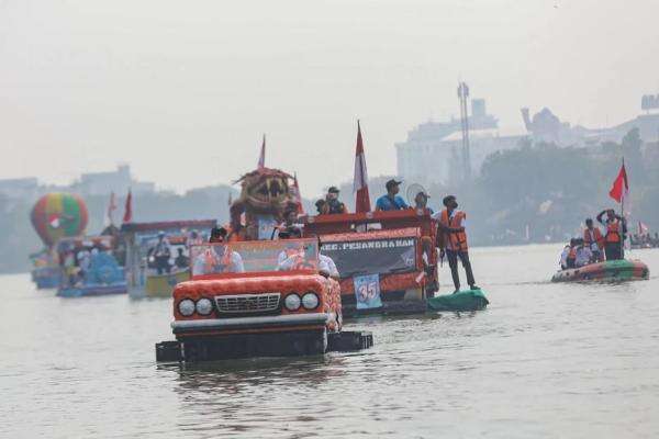 43 Perahu Hias dari Barang Bekas Meriahkan Festival Cilung 2026 di Danau Sunter 43 Perahu Hias dari Barang Bekas Meriahkan Festival Cilung 2026 di Danau Sunter