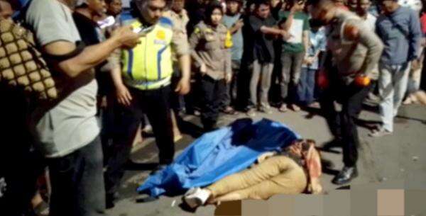 Breaking News, Kecelakaan Maut di Gowa, Seorang Wanita Warga Takalar Tewas di Tempat Breaking News, Kecelakaan Maut di Gowa, Seorang Wanita Warga Takalar Tewas di Tempat