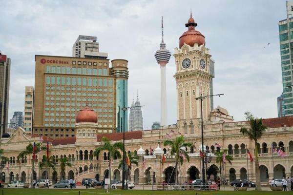 Malaysia Sedikit Lagi Hapus Kemiskinan Ekstrem, Tinggal 0,09 Persen Malaysia Sedikit Lagi Hapus Kemiskinan Ekstrem, Tinggal 0,09 Persen