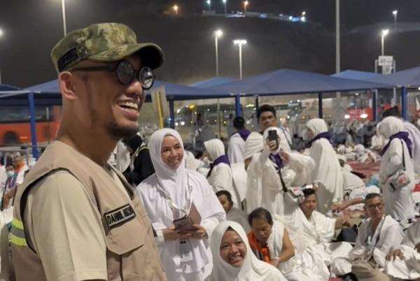 Jelang Kedatangan Jemaah Gelombang Kedua di Madinah, Wamenhaj Minta Petugas Haji Siaga Jelang Kedatangan Jemaah Gelombang Kedua di Madinah, Wamenhaj Minta Petugas Haji Siaga