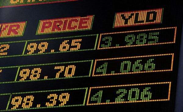 Obligasi Indonesia Jadi Perisai di Tengah Guncangan MSCI, Bantalan Ekonomi Menipis Obligasi Indonesia Jadi Perisai di Tengah Guncangan MSCI, Bantalan Ekonomi Menipis
