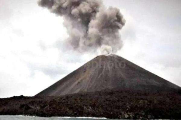 BNPB Ungkap Ada 5 Gunung di Indonesia Dalam Kondisi Aktif di Level Siaga BNPB Ungkap Ada 5 Gunung di Indonesia Dalam Kondisi Aktif di Level Siaga