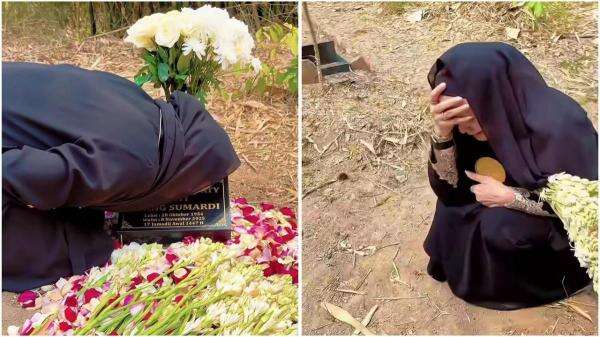 Tangis Fitri Salhuteru Pecah saat Bersimpuh di Makam Ibunda Tercinta, Ada Penyesalan Besar! Tangis Fitri Salhuteru Pecah saat Bersimpuh di Makam Ibunda Tercinta, Ada Penyesalan Besar!