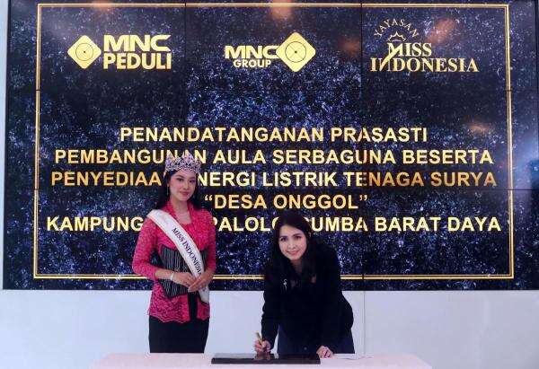 Liliana Tanoesoedibjo Tanda Tangani Prasasti Proyek BWAP Miss Indonesia, Hadirkan Listrik untuk NTT Liliana Tanoesoedibjo Tanda Tangani Prasasti Proyek BWAP Miss Indonesia, Hadirkan Listrik untuk NTT