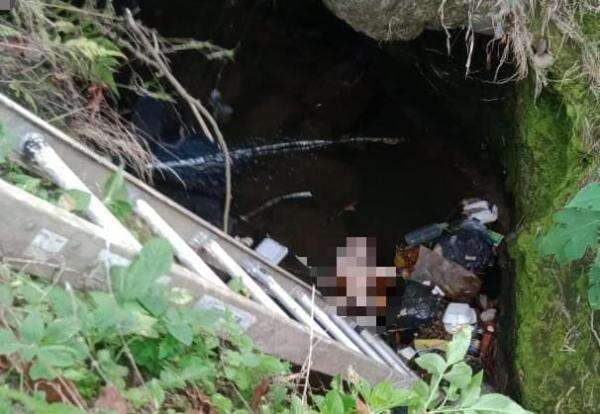 Pacet Mojokerto Digegerkan Penemuan Mayat Bayi Laki-laki di Sungai, Polisi Langsung Bergerak Pacet Mojokerto Digegerkan Penemuan Mayat Bayi Laki-laki di Sungai, Polisi Langsung Bergerak