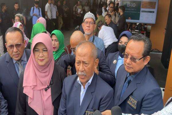 Pengacara Beberkan Alasan Dokter Tifa Ajukan Praperadilan ke PN Jaksel Pengacara Beberkan Alasan Dokter Tifa Ajukan Praperadilan ke PN Jaksel