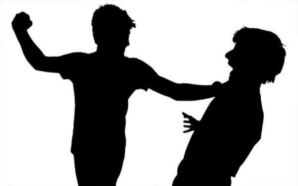 Perawat di Probolinggo Dianiaya Satpam di Parkiran Rumah Sakit, Wajah Luka-Luka Perawat di Probolinggo Dianiaya Satpam di Parkiran Rumah Sakit, Wajah Luka-Luka
